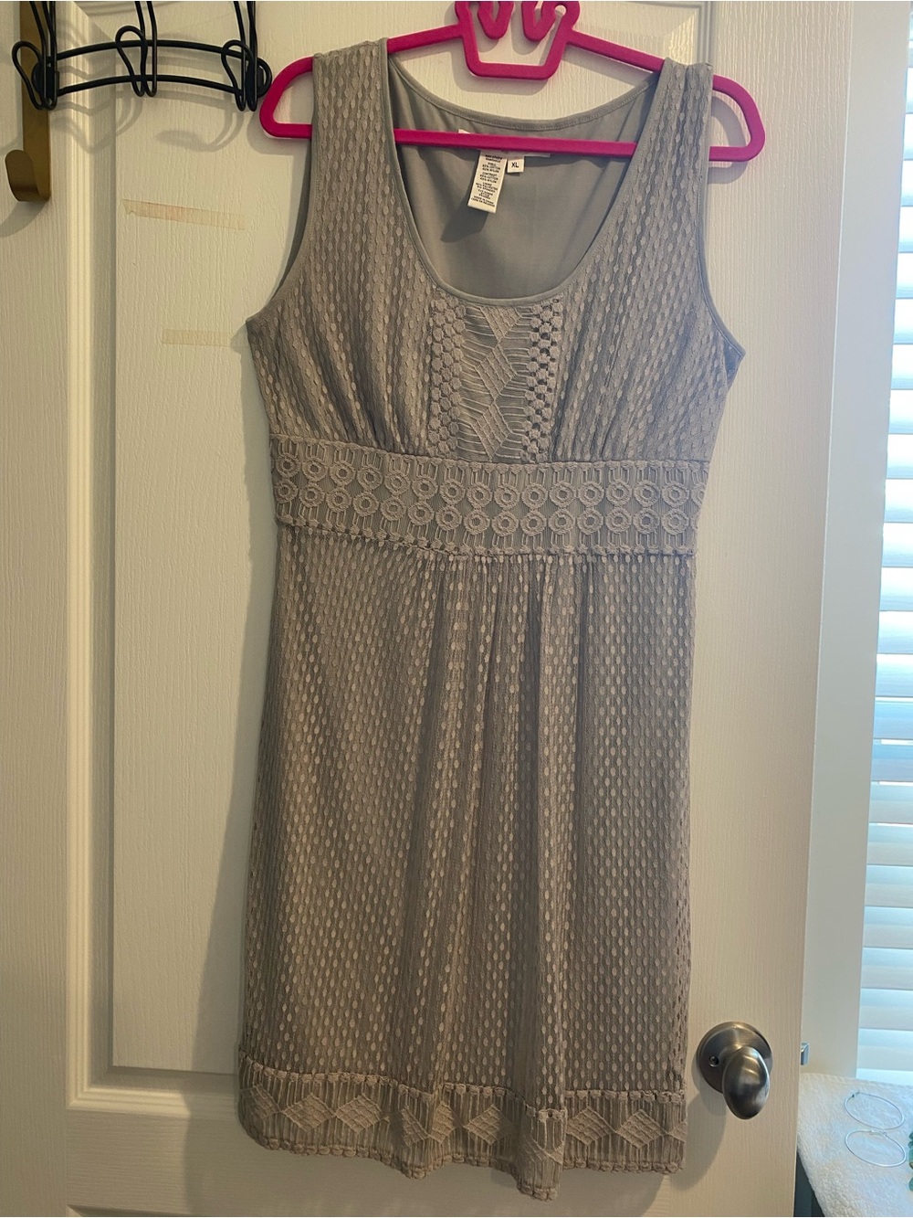 Max Studio Sleeveless Never Worn Lace-Panel Dress in Light Gray